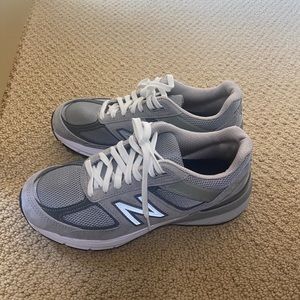New balance brand new 990v5 sneakers
